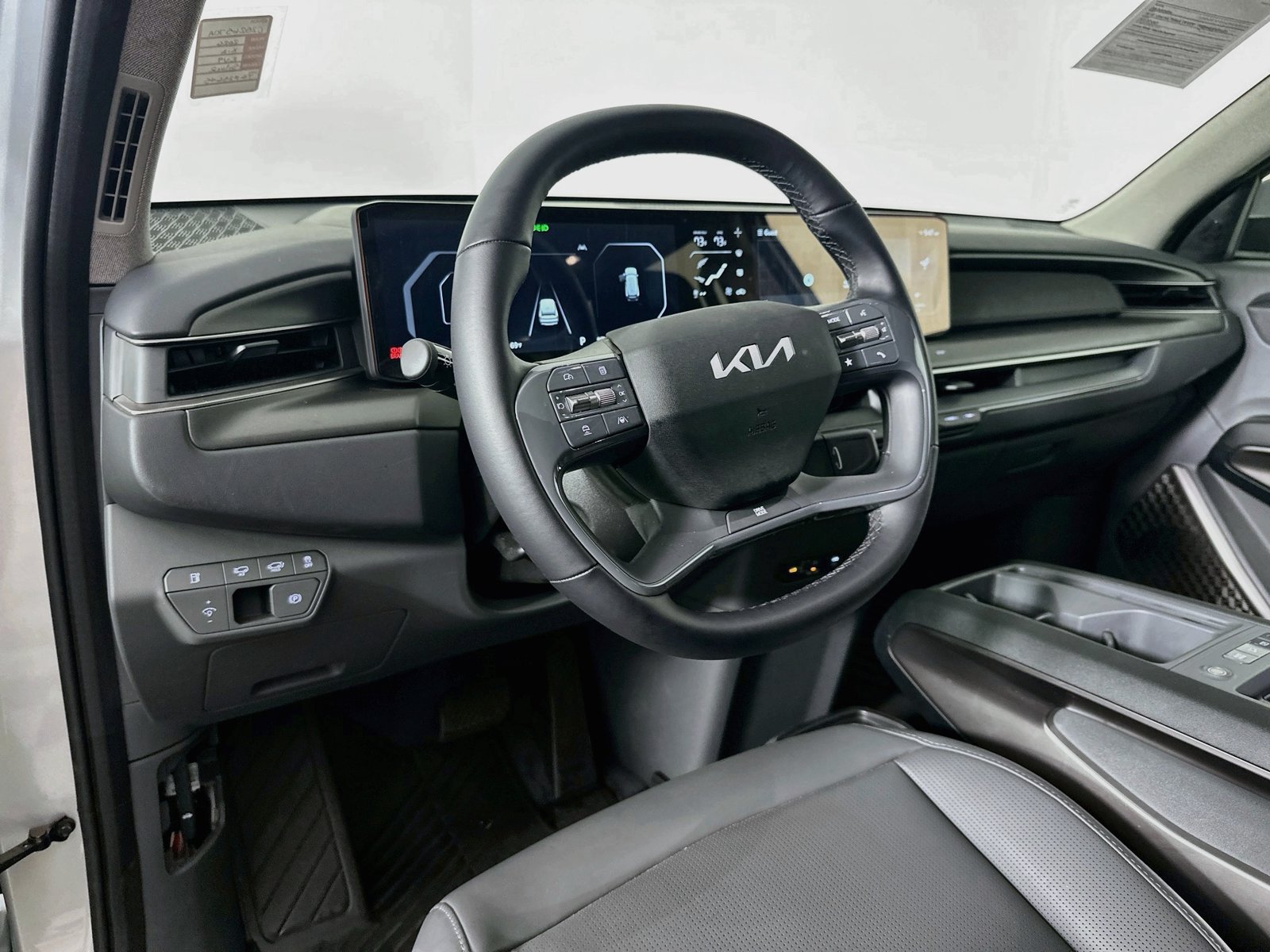 Used 2026 Kia EV9 Light RWD image 10