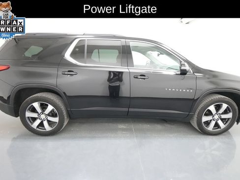 Used 2019 Chevrolet Traverse LT w/ LT Premium Package AWD/4WD image 10