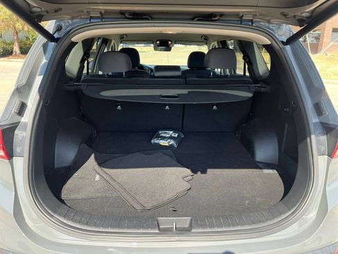 Used 2023 Hyundai Santa Fe SEL FWD image 14