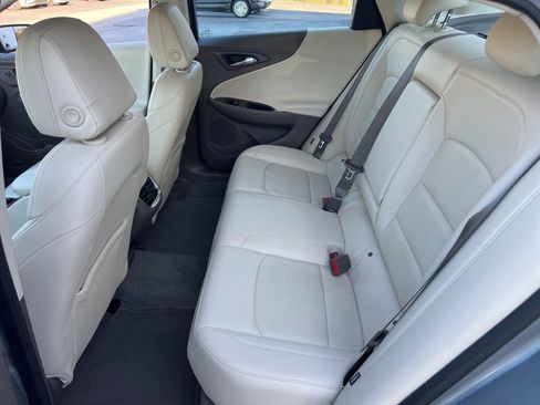 Used 2024 Chevrolet Malibu LT image 27