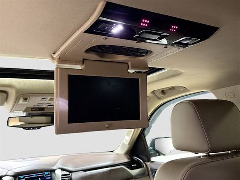 Used 2020 Chevrolet Tahoe Premier image 28