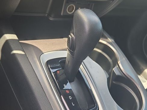 Used 2017 Honda Pilot EX-L image 11
