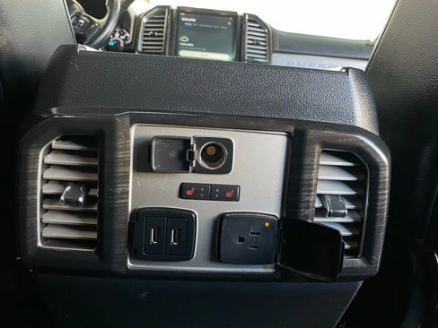 Used 2017 Ford F350 Lariat w/ Lariat Ultimate Package image 26