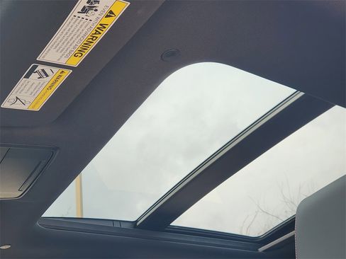 Certified 2025 Acura ADX A-Spec image 27