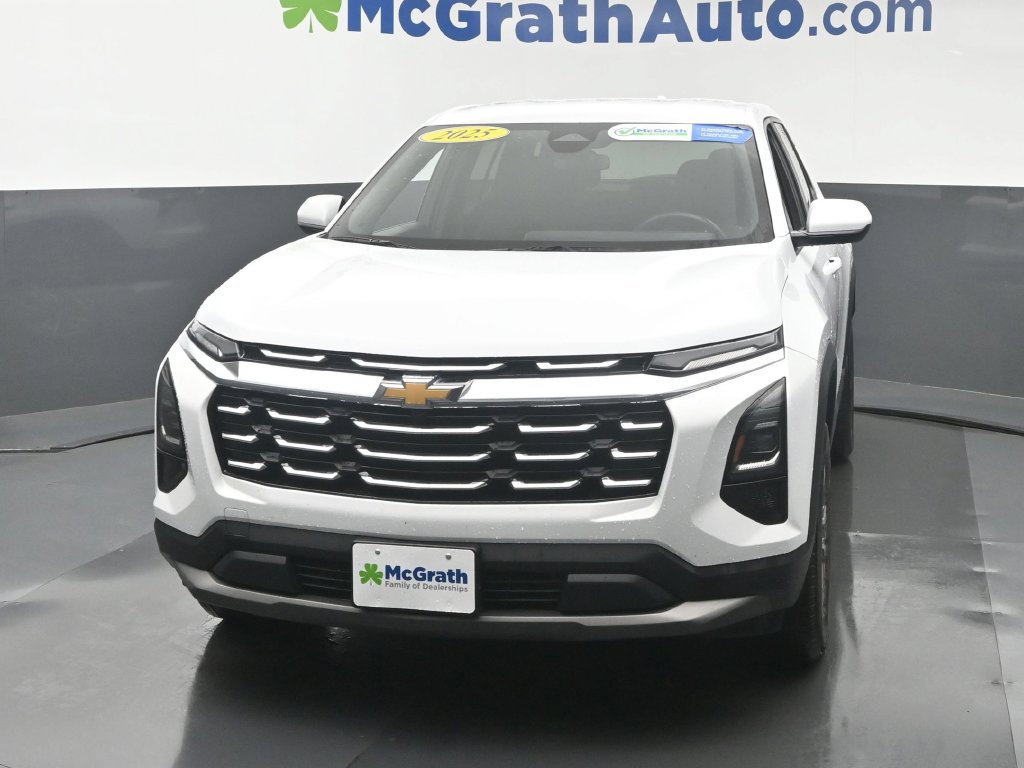 Used 2025 Chevrolet Equinox LT AWD/4WD image 24
