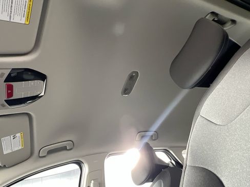 New 2026 Kia K4 FWD image 21