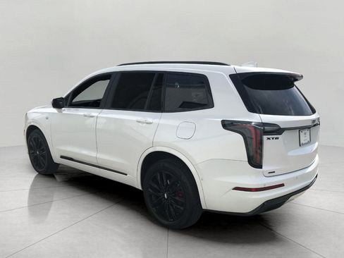 Used 2024 Cadillac XT6 Sport w/ LPO, Onyx Lite Package AWD/4WD image 27