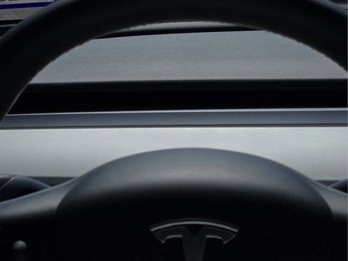 Used 2023 Tesla Model 3 Performance AWD/4WD image 9