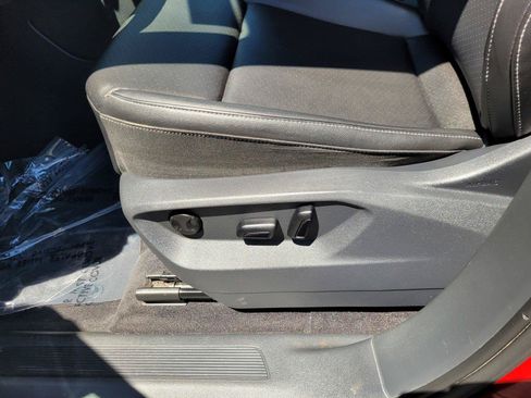 Used 2018 Volkswagen Atlas SE FWD image 20
