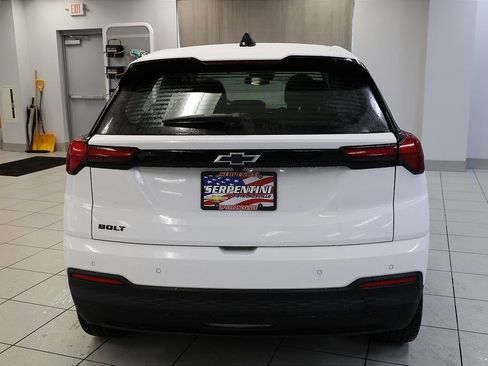 New 2027 Chevrolet Bolt LT FWD image 5