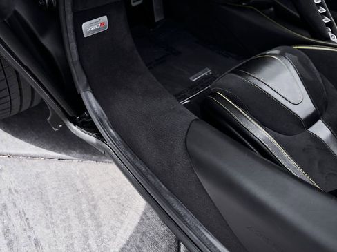 Used 2021 McLaren 720S Luxury RWD image 34