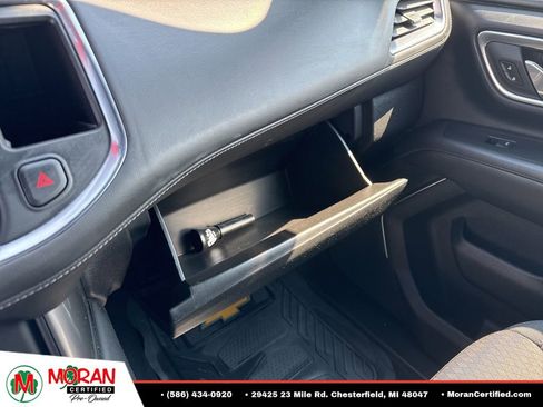 Used 2023 Chevrolet Suburban LS AWD/4WD image 17