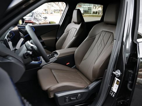 New 2026 BMW X3 xDrive30 w/ Premium Package image 18