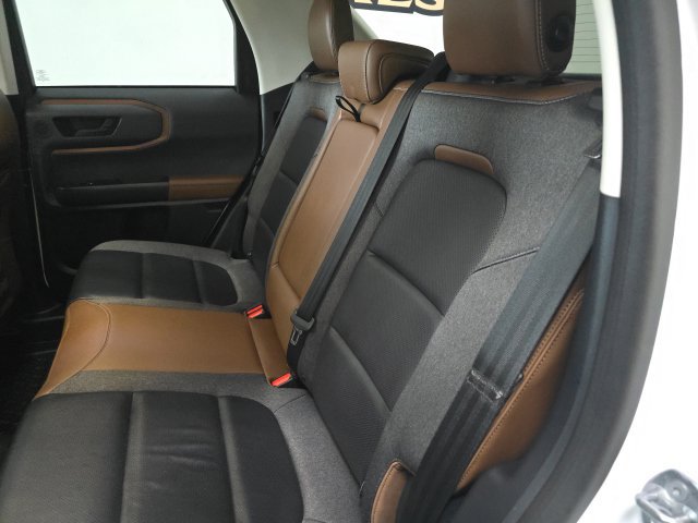 Used 2021 Ford Bronco Sport Outer Banks w/ Outer Banks Package AWD/4WD image 10