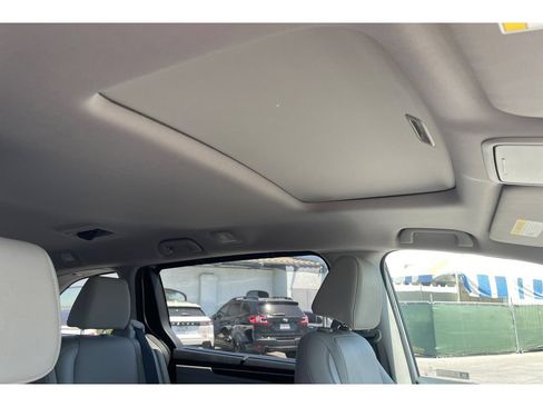 Used 2018 Honda Odyssey EX-L image 21