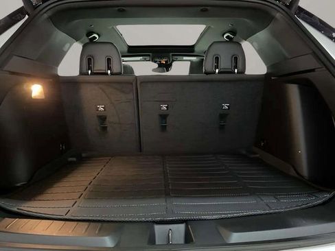 Used 2025 Chevrolet TrailBlazer RS w/ Convenience Package image 77