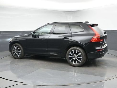 Used 2024 Volvo XC60 B5 Plus w/ Protection Package Premier AWD/4WD image 7