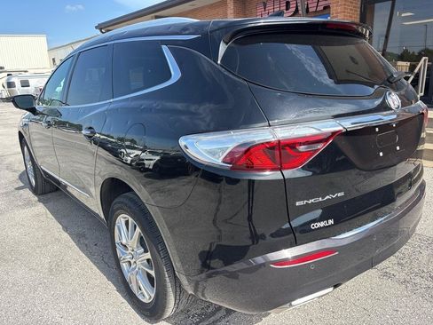 Used 2024 Buick Enclave Premium w/ Experience Buick Package FWD image 14