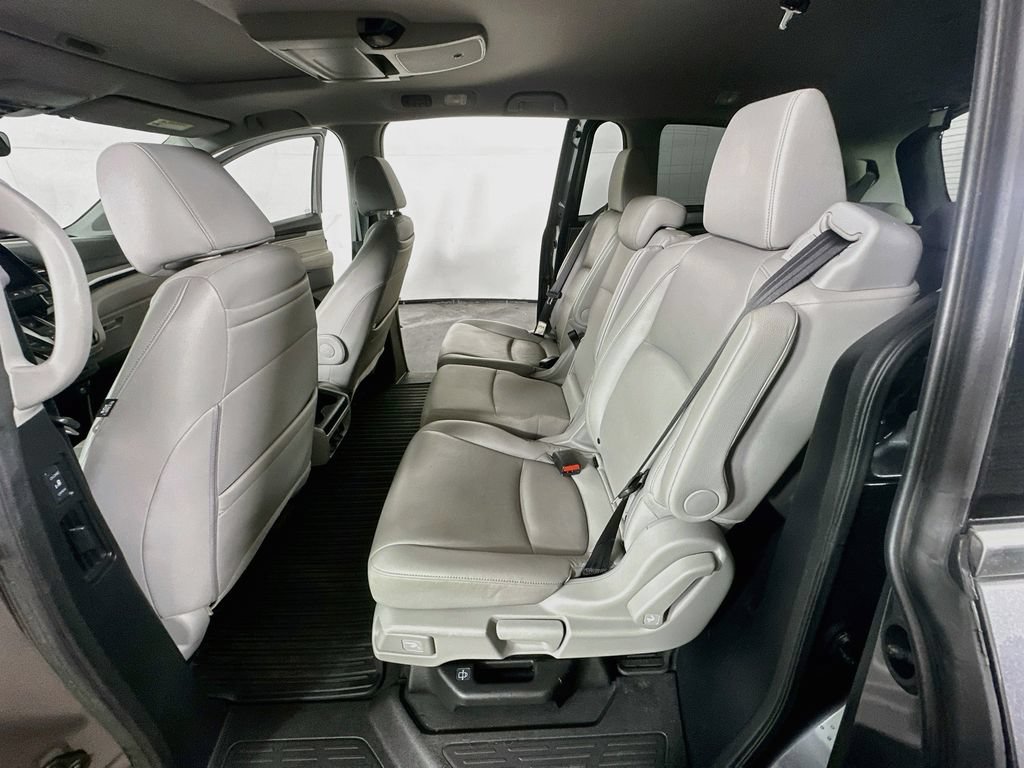 Used 2019 Honda Odyssey Elite image 17