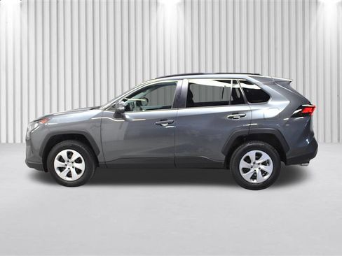 Used 2020 Toyota RAV4 LE w/ All Weather Liner Package AWD/4WD image 7