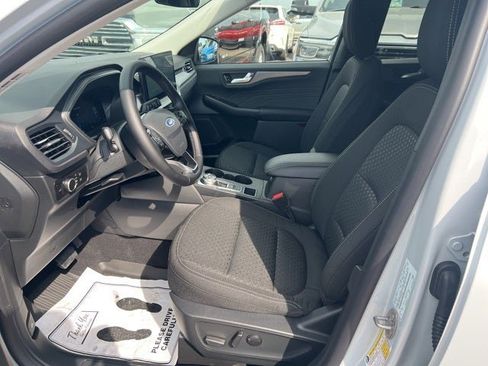 New 2025 Ford Escape Active w/ Active Premium Tech Pack image 12