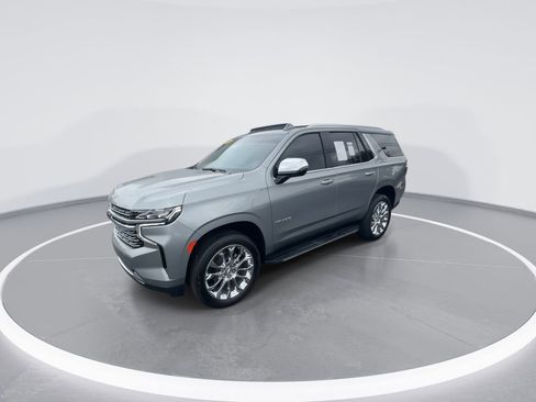 Used 2024 Chevrolet Tahoe Premier AWD/4WD image 4
