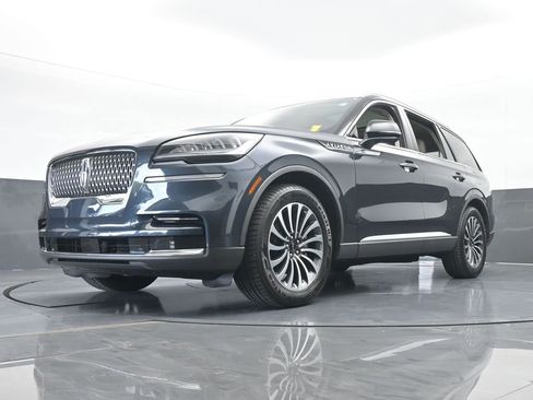 Used 2022 Lincoln Aviator Reserve w/ Elements Package Plus image 66