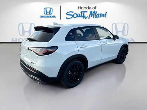 New 2027 Honda HR-V Sport image 7