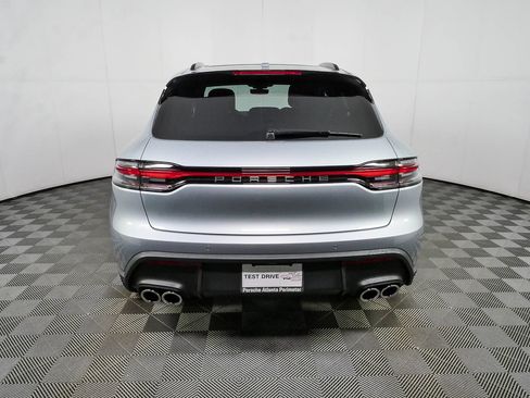Certified 2026 Porsche Macan AWD/4WD image 31