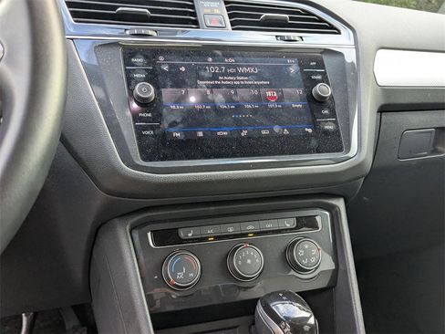 Used 2024 Volkswagen Tiguan S image 19