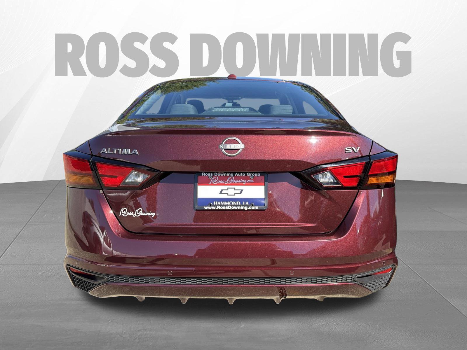 Used 2024 Nissan Altima 2.5 SV FWD image 5