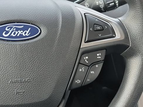 Used 2020 Ford Fusion SE FWD image 24
