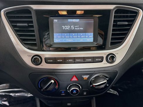 Used 2019 Hyundai Accent SE FWD image 18