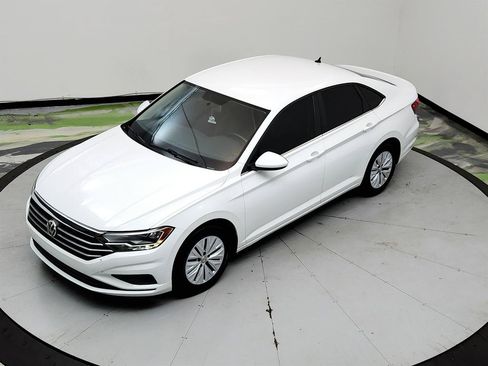 Used 2019 Volkswagen Jetta S FWD image 32