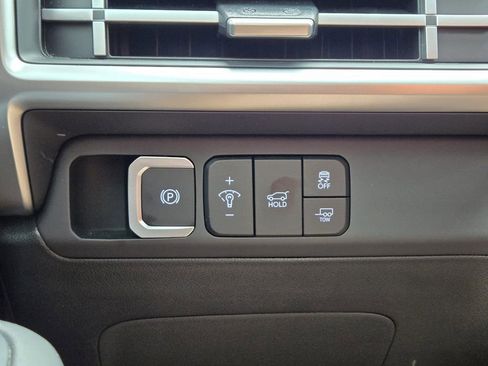 Certified 2024 Hyundai Santa Fe XRT AWD/4WD image 19