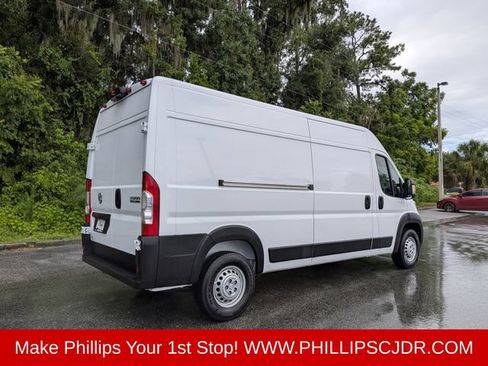 Used 2026 RAM ProMaster 2500 w/ Convenience Group FWD image 3