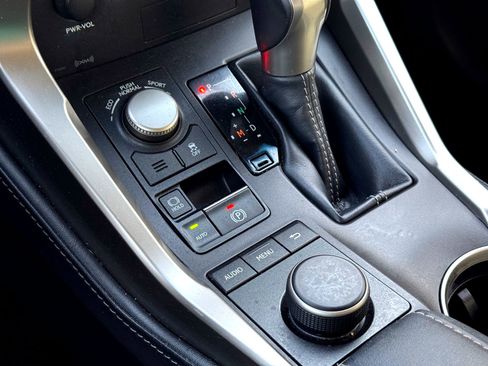 Used 2015 Lexus NX 200t FWD image 25