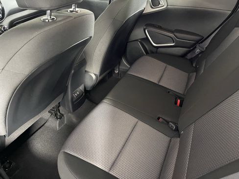 Used 2024 Kia Soul S image 15