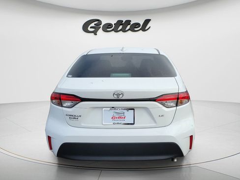 Used 2024 Toyota Corolla LE image 5