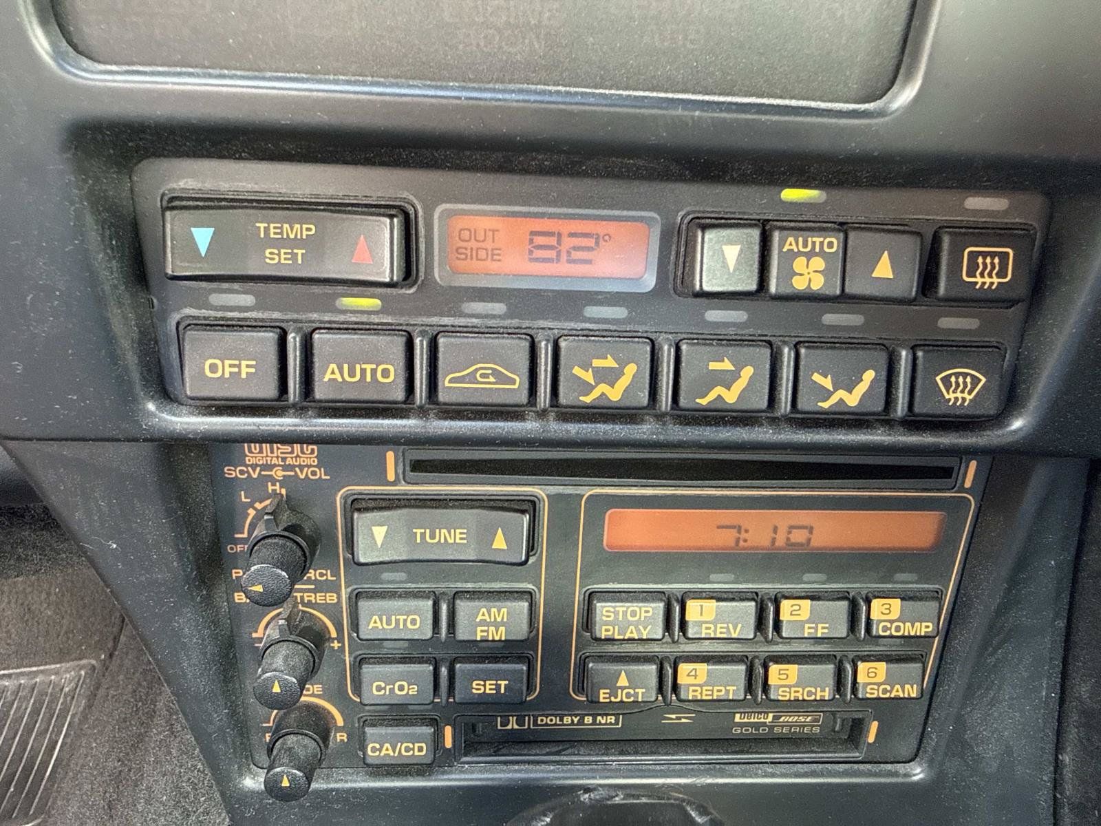 Used 1993 Chevrolet Corvette Coupe RWD image 23