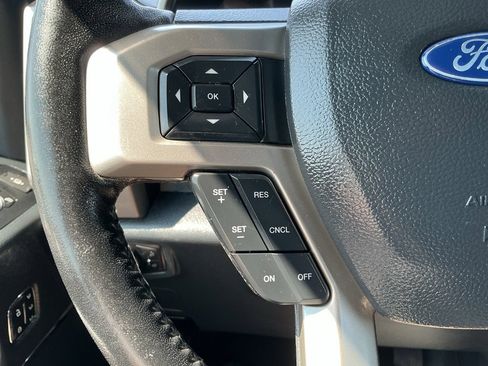 Used 2022 Ford F250 Lariat w/ Lariat Value Package image 67