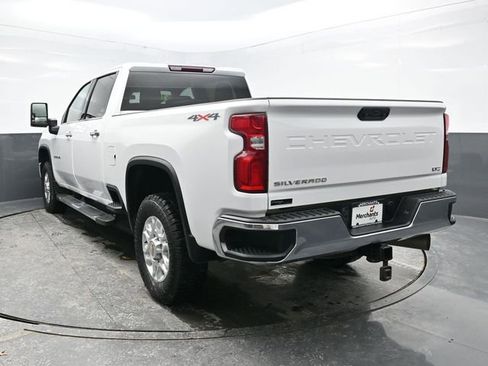 Used 2024 Chevrolet Silverado 2500 LTZ image 5