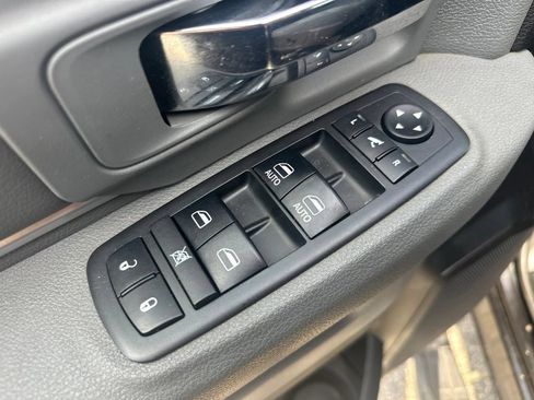 Used 2018 RAM 1500 Big Horn AWD/4WD image 16