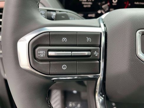New 2026 GMC Yukon XL Denali w/ Sun & Power Step Package AWD/4WD image 27