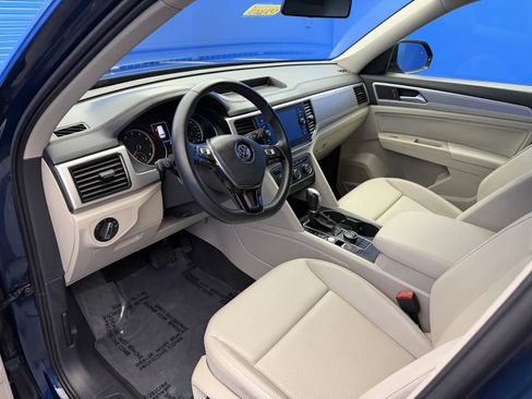 Used 2018 Volkswagen Atlas SE AWD/4WD image 11