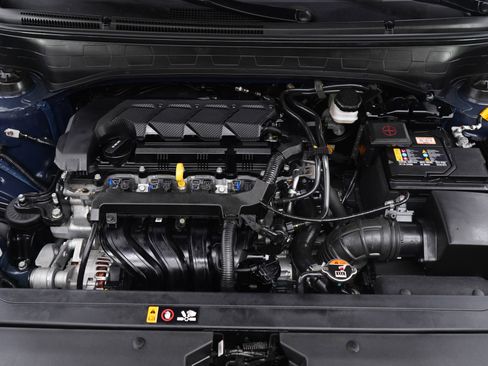 Certified 2025 Hyundai Venue Limited image 27