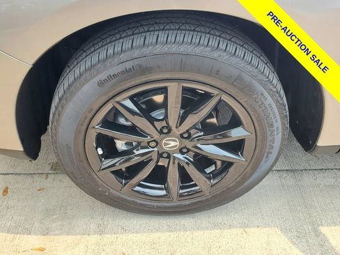 Used 2026 Acura RDX SH-AWD image 4