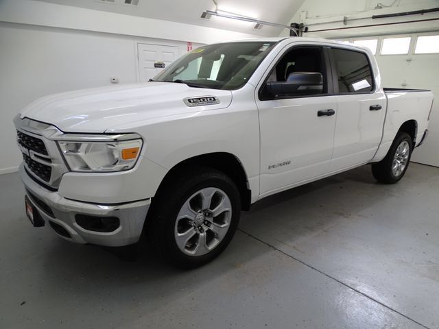 Used 2023 RAM 1500 Big Horn AWD/4WD image 17