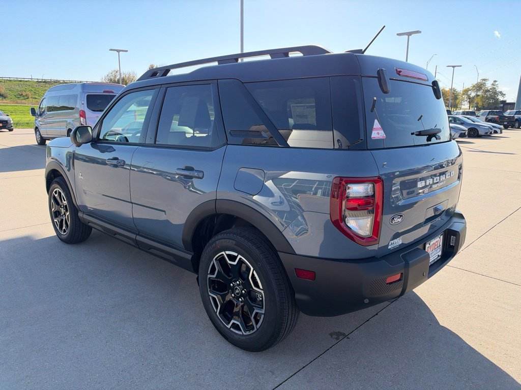 New 2026 Ford Bronco Sport Outer Banks w/ Outer Banks Tech Package+ AWD/4WD image 12
