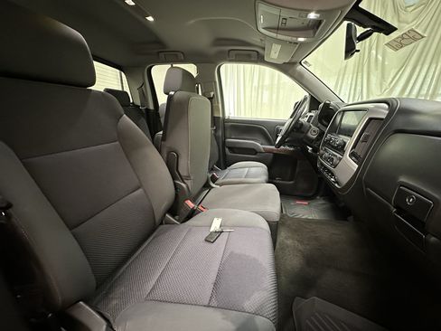 Used 2018 GMC Sierra 1500 SLE w/ SLE Value Package AWD/4WD image 15